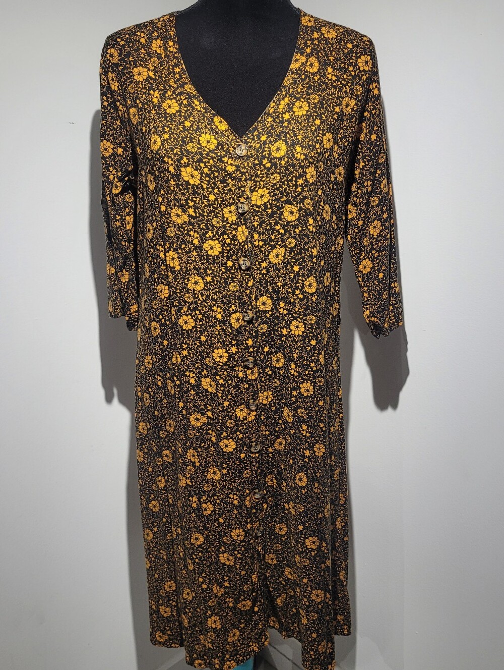 Limite Women’s Black & Yellow V-Neck Floral Button-Front Dress Large Cottagecore